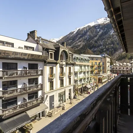L'etoile Des Alpes -vue Montagne - Centre